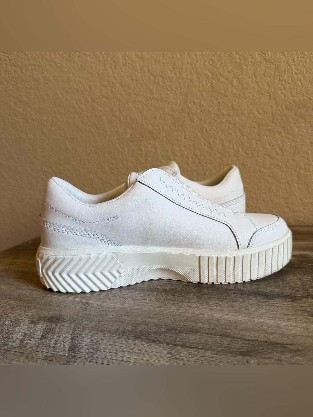 Sorel Ona Ave Women's Slip-On Sneaker Size 8 - Picture 9 of 13